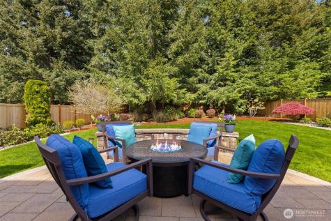 23254 SE Daybreak Place Maple Valley WA 98038