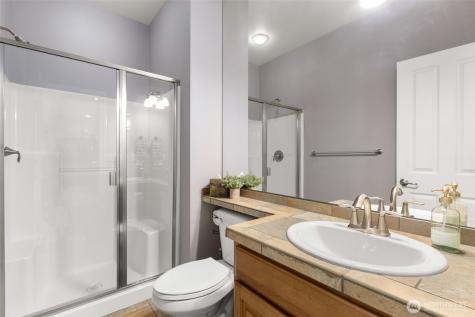 23254 SE Daybreak Place Maple Valley WA 98038