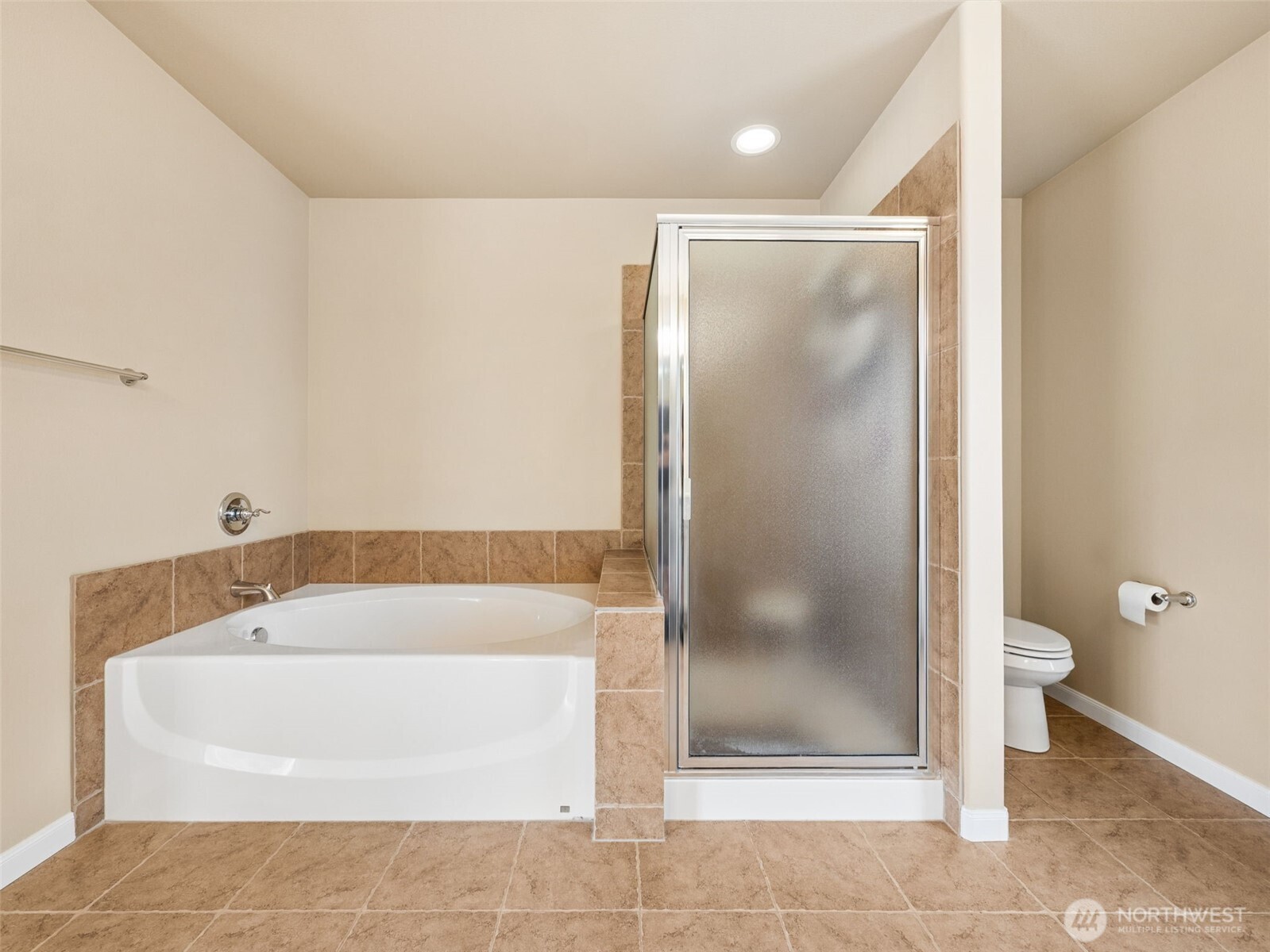 33921 12th Place SW Federal Way WA 98023