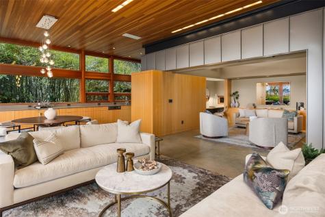 7268 Madrona Drive NE Bainbridge Island WA 98110