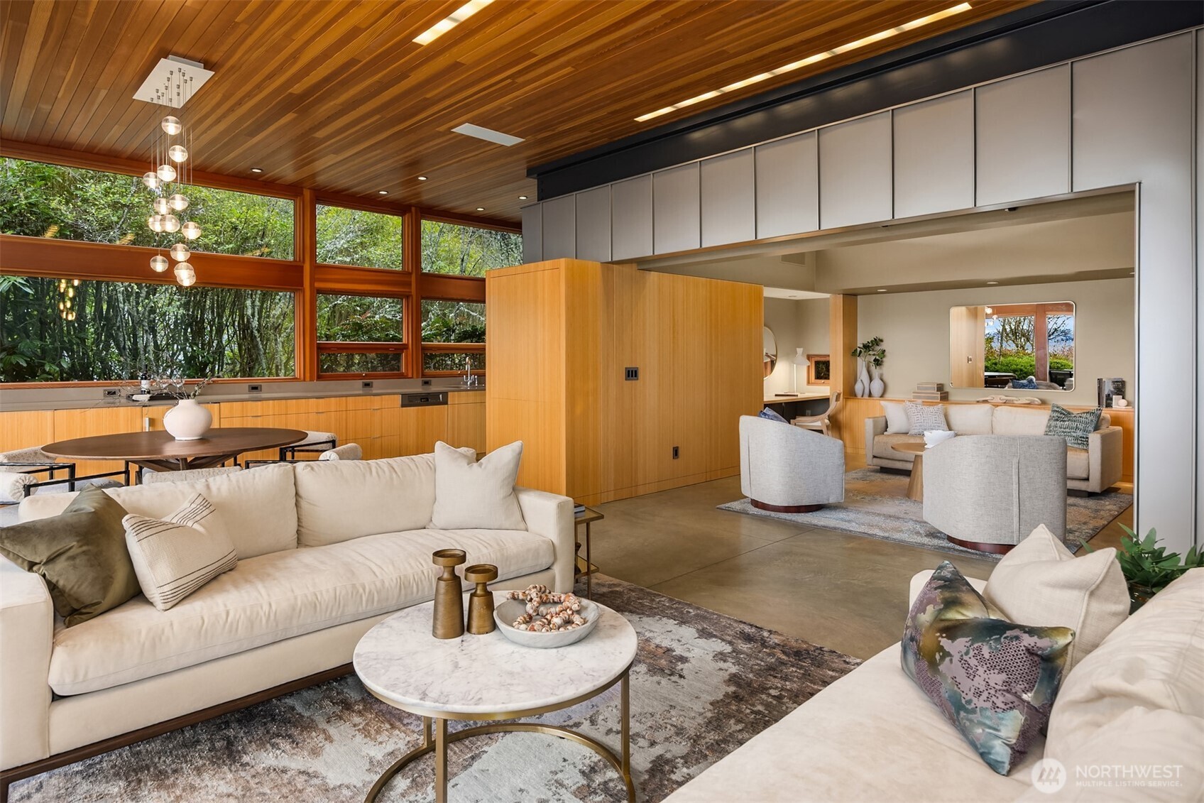 7268 Madrona Drive NE Bainbridge Island WA 98110