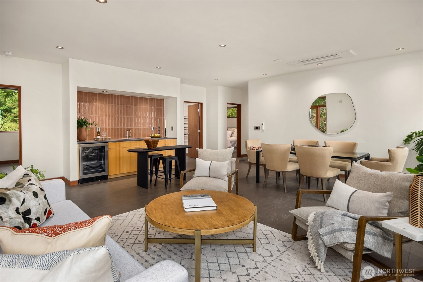 7268 Madrona Drive NE Bainbridge Island WA 98110