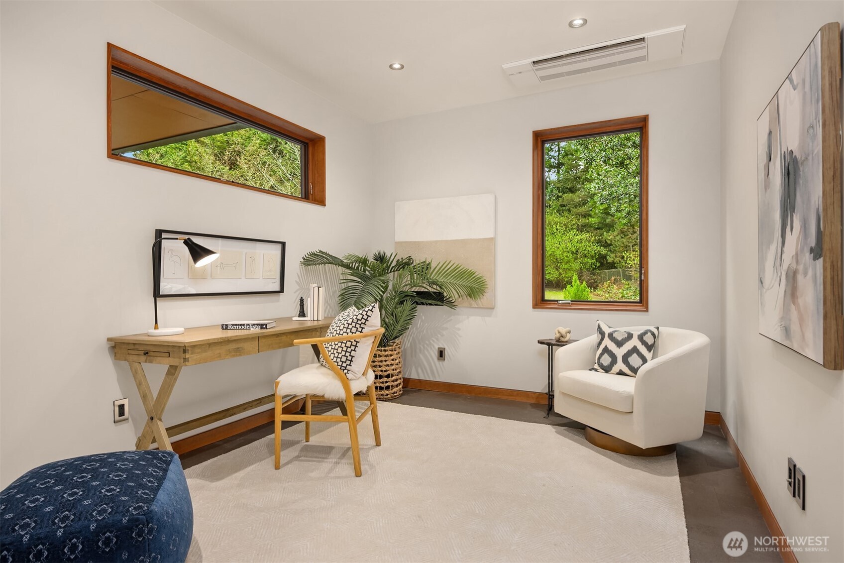 7268 Madrona Drive NE Bainbridge Island WA 98110