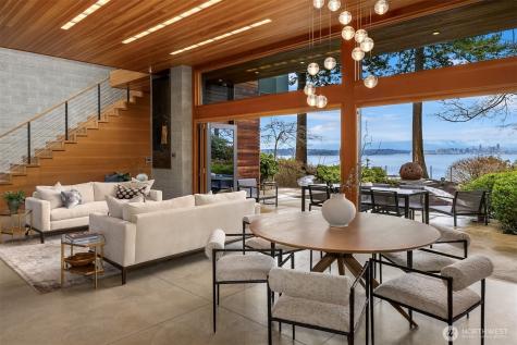 7268 Madrona Drive NE Bainbridge Island WA 98110