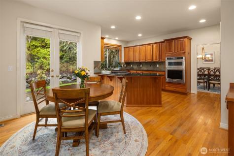 2433 201st Street SE Bothell WA 98012
