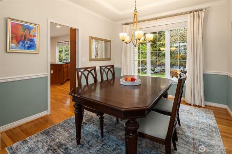2433 201st Street SE Bothell WA 98012