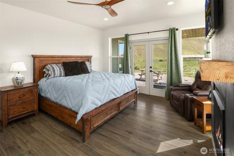 1522 Deer Valley Drive Ellensburg WA 98926