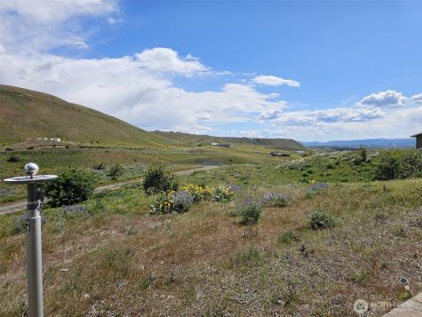 1522 Deer Valley Drive Ellensburg WA 98926