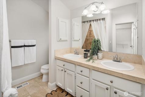 18144 NE 146th Way Woodinville WA 98072