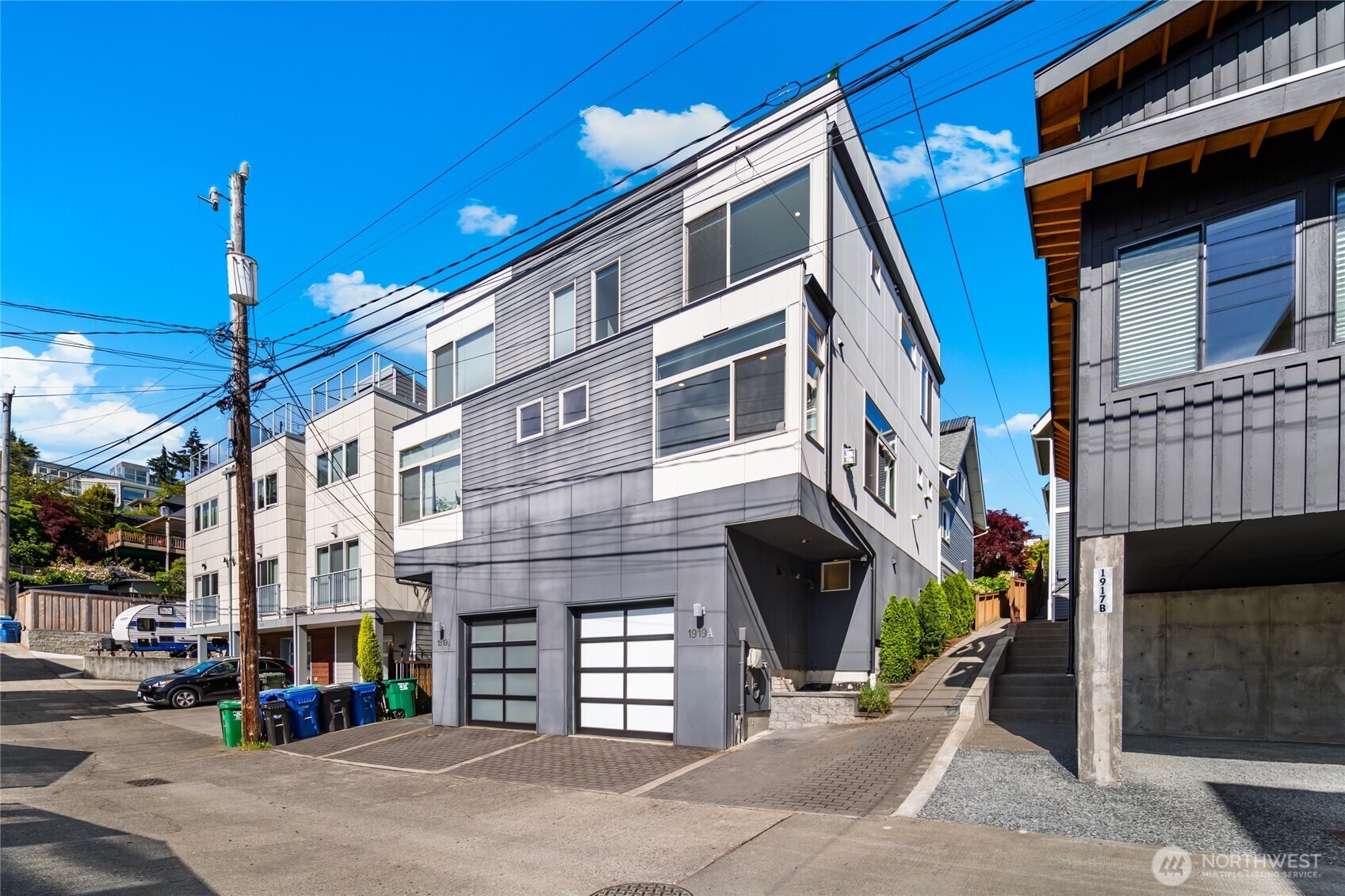 1919 9th Avenue W Seattle WA 98119
