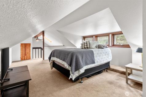 6205 255th Street Ct E Graham WA 98338