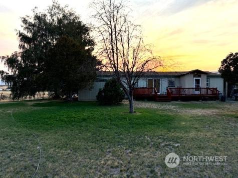 230 Windy Lane Yakima WA 98903