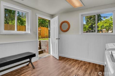 1262 SW Orchard Street SW Seattle WA 98106