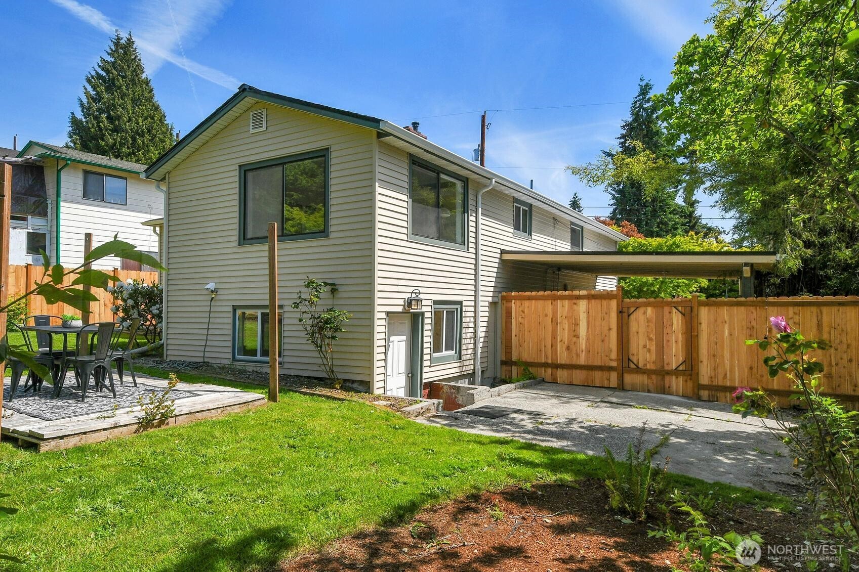 1262 SW Orchard Street SW Seattle WA 98106