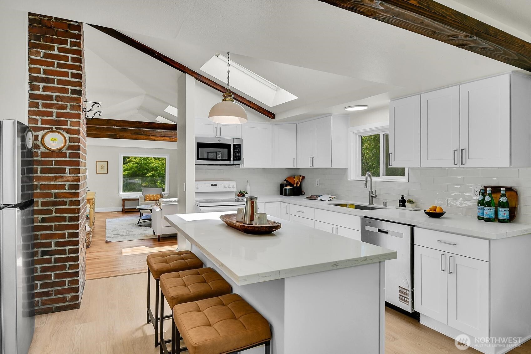 1262 SW Orchard Street SW Seattle WA 98106