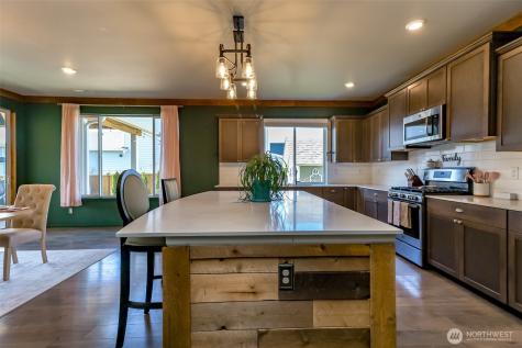 650 Mckinley Street Enumclaw WA 98022