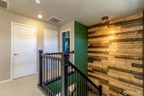 650 Mckinley Street Enumclaw WA 98022