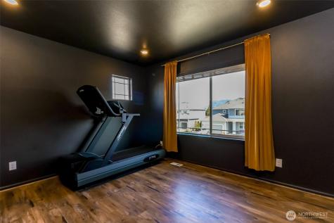 650 Mckinley Street Enumclaw WA 98022