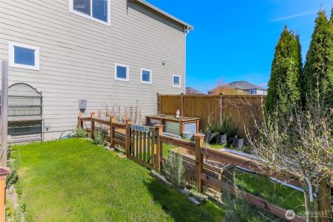 650 Mckinley Street Enumclaw WA 98022