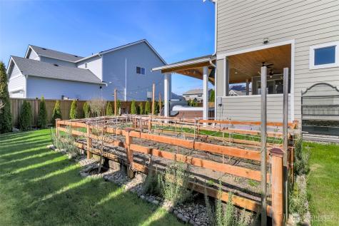 650 Mckinley Street Enumclaw WA 98022