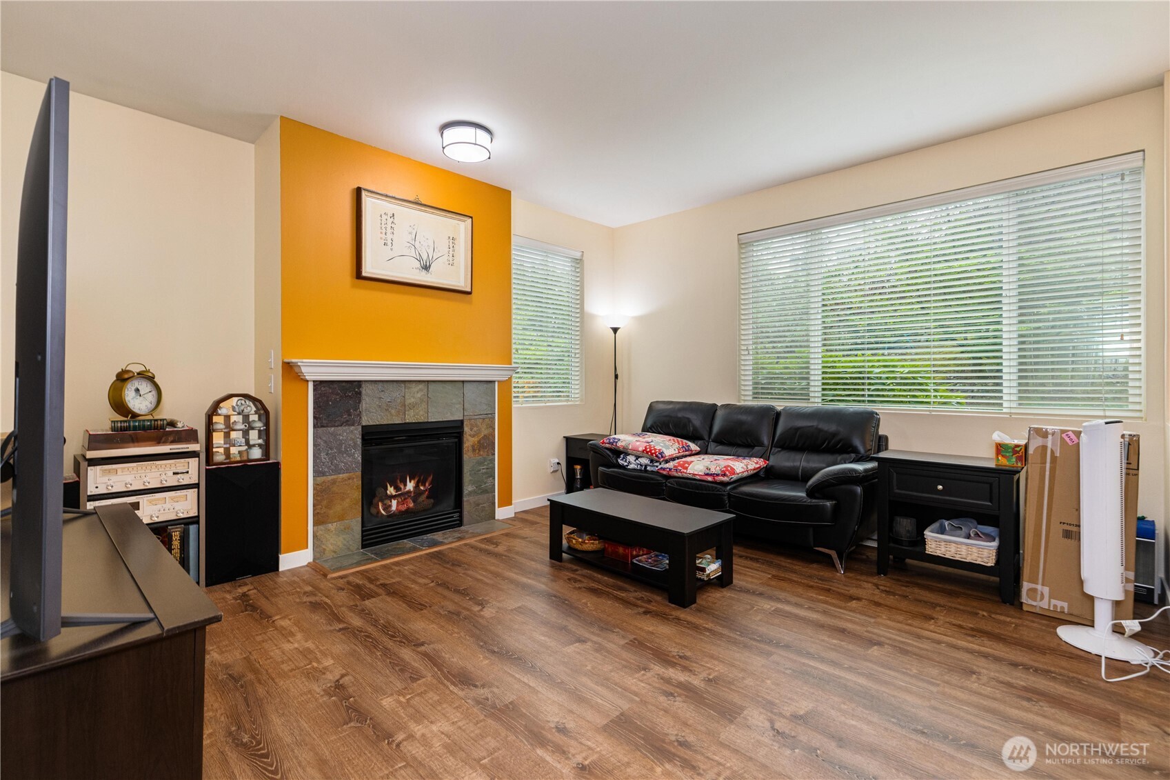 28104 Maple Ridge Way SE Maple Valley WA 98038