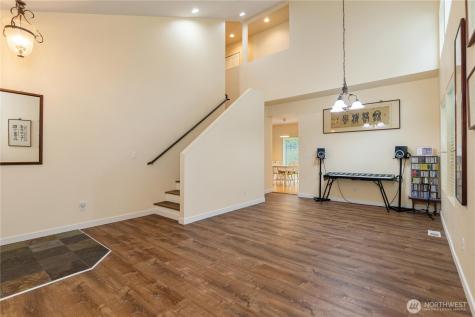 28104 Maple Ridge Way SE Maple Valley WA 98038
