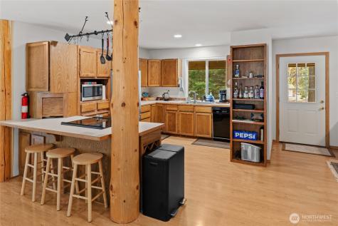 181 Cozy Lane Ronald WA 98940