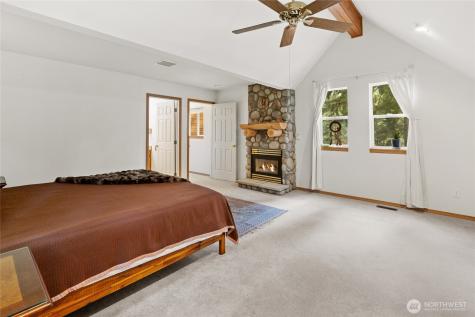 181 Cozy Lane Ronald WA 98940
