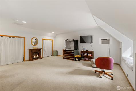 181 Cozy Lane Ronald WA 98940