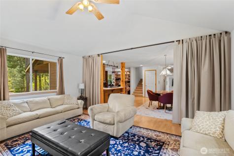 181 Cozy Lane Ronald WA 98940
