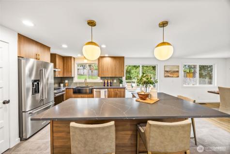 6225 122nd Avenue SE Bellevue WA 98006