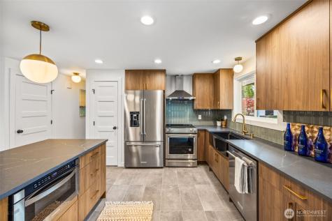 6225 122nd Avenue SE Bellevue WA 98006