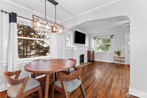 731 N 80th Street Seattle WA 98103