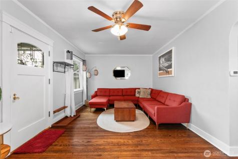 731 N 80th Street Seattle WA 98103