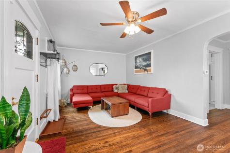 731 N 80th Street Seattle WA 98103