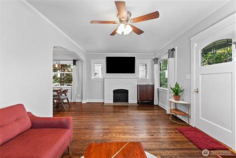 731 N 80th Street Seattle WA 98103