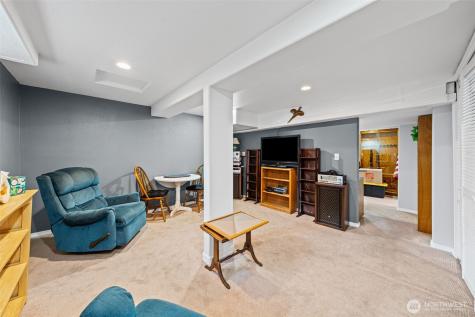 320 Coal Avenue Carbonado WA 98323