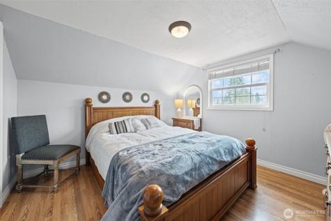 320 Coal Avenue Carbonado WA 98323