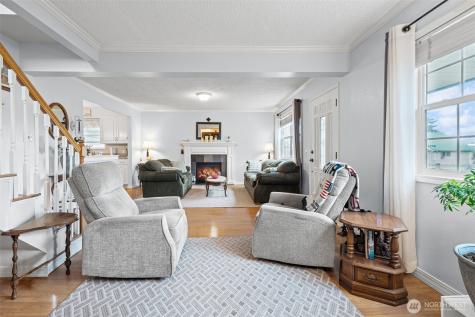 320 Coal Avenue Carbonado WA 98323