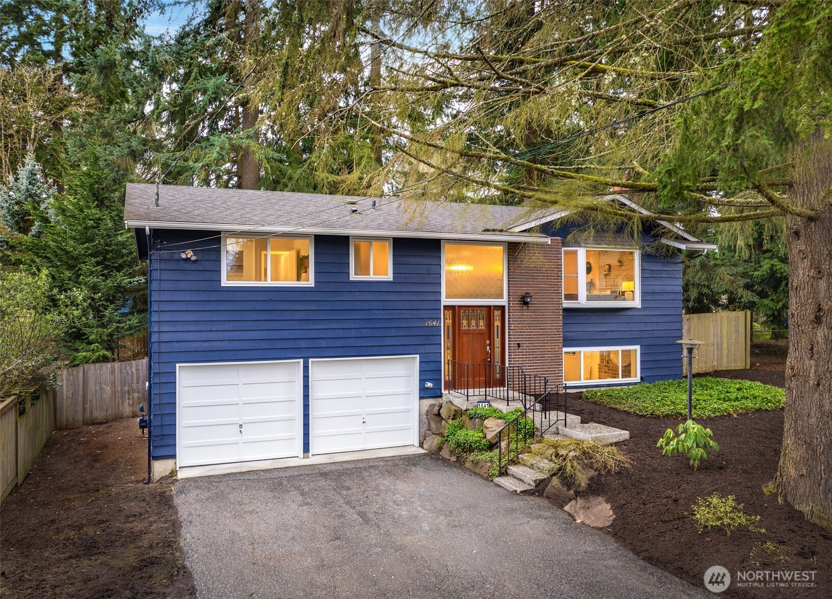 1641 N 185th Street Shoreline WA 98133