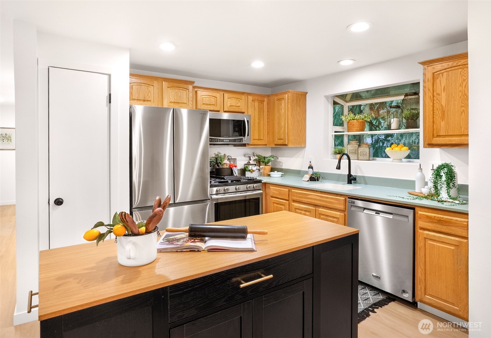 1641 N 185th Street Shoreline WA 98133