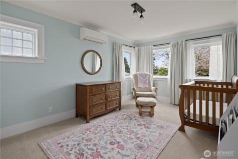 4306 Burke Avenue N Seattle WA 98103