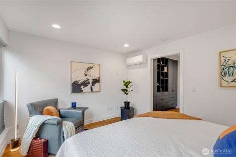 2373 Minor Avenue E Seattle WA 98102