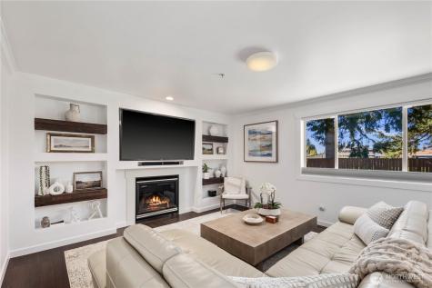 1003 Shelton Avenue NE Renton WA 98056