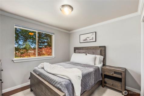 1003 Shelton Avenue NE Renton WA 98056