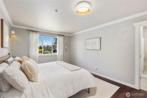 1003 Shelton Avenue NE Renton WA 98056