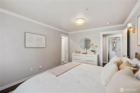 1003 Shelton Avenue NE Renton WA 98056