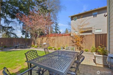 1003 Shelton Avenue NE Renton WA 98056