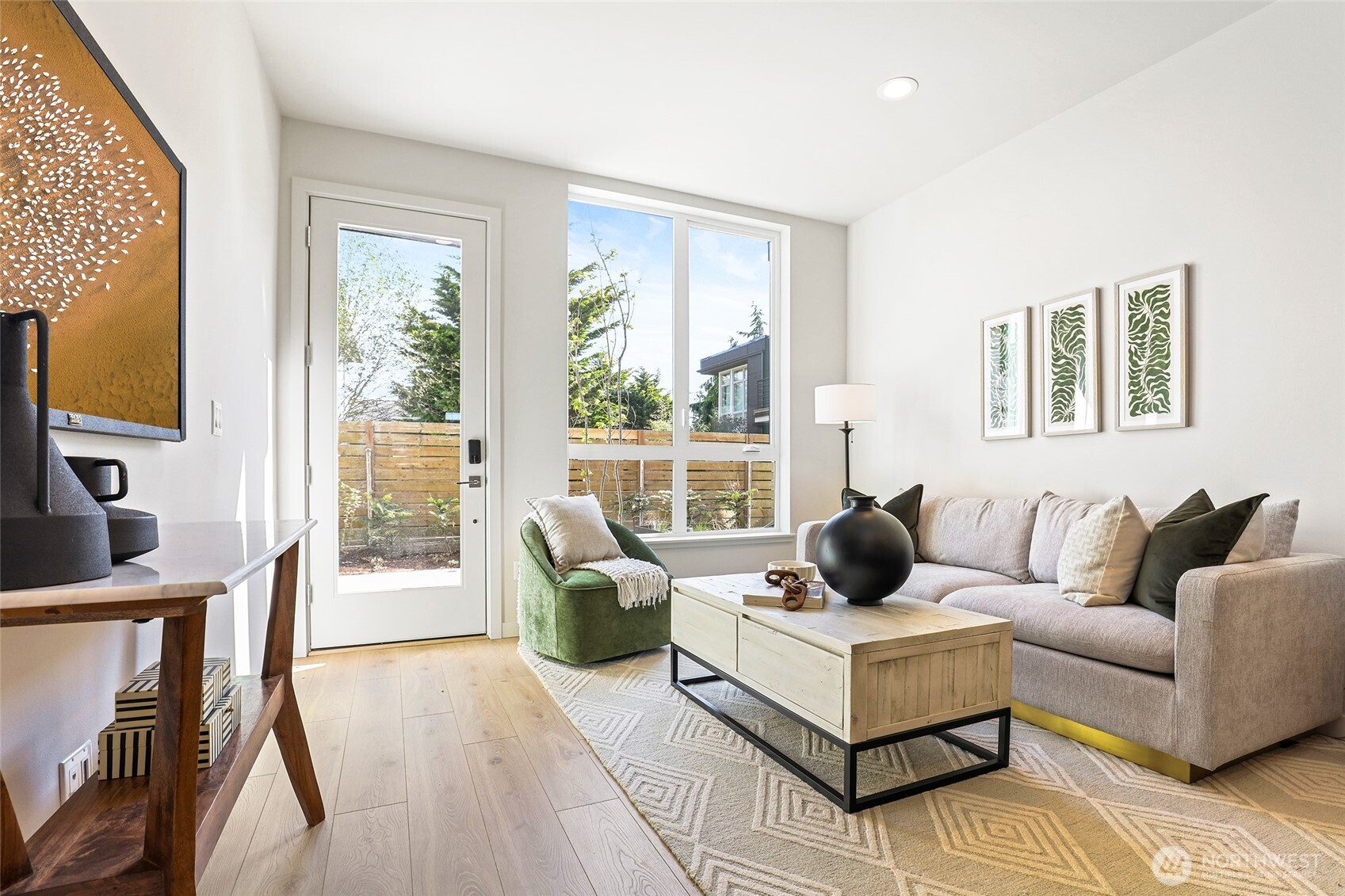 9748 Holman Road NW Seattle WA 98117