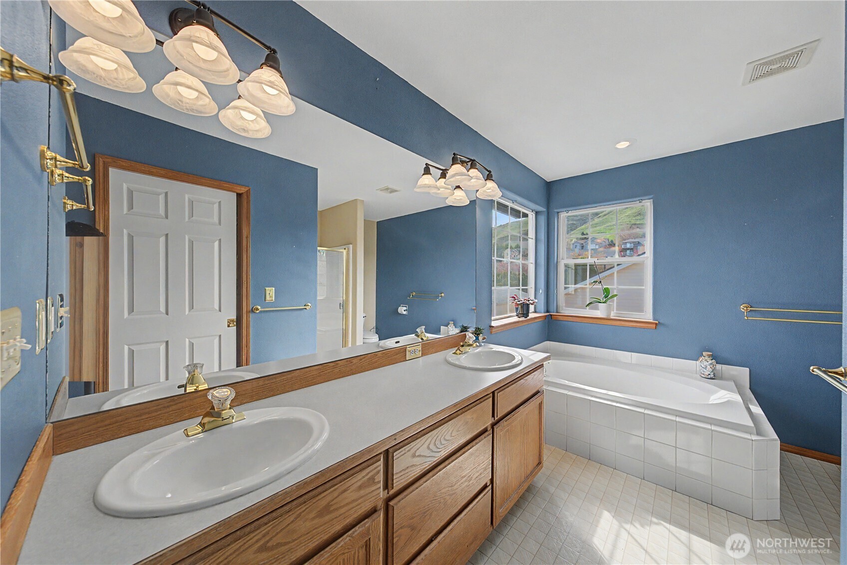 1929 Hideaway Place Wenatchee WA 98801